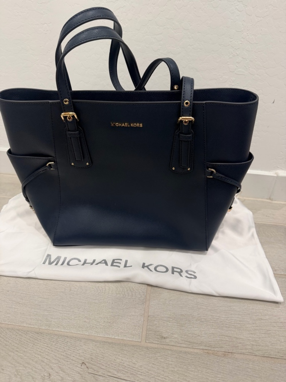 Michael Kors Navy Saffiano Leather Tote with Gold Hardware - Picture 3 of 6